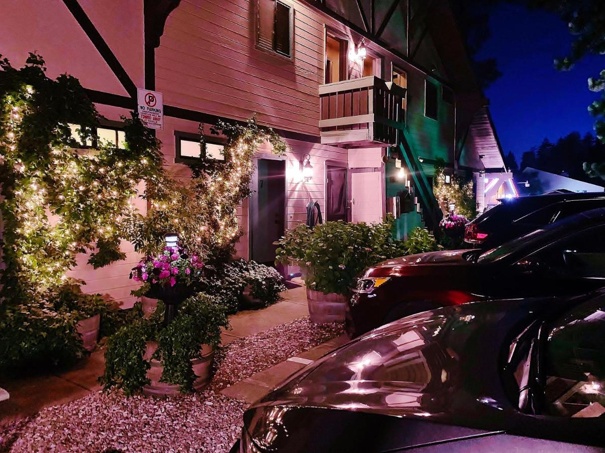 The North Shore Inn — photo 17