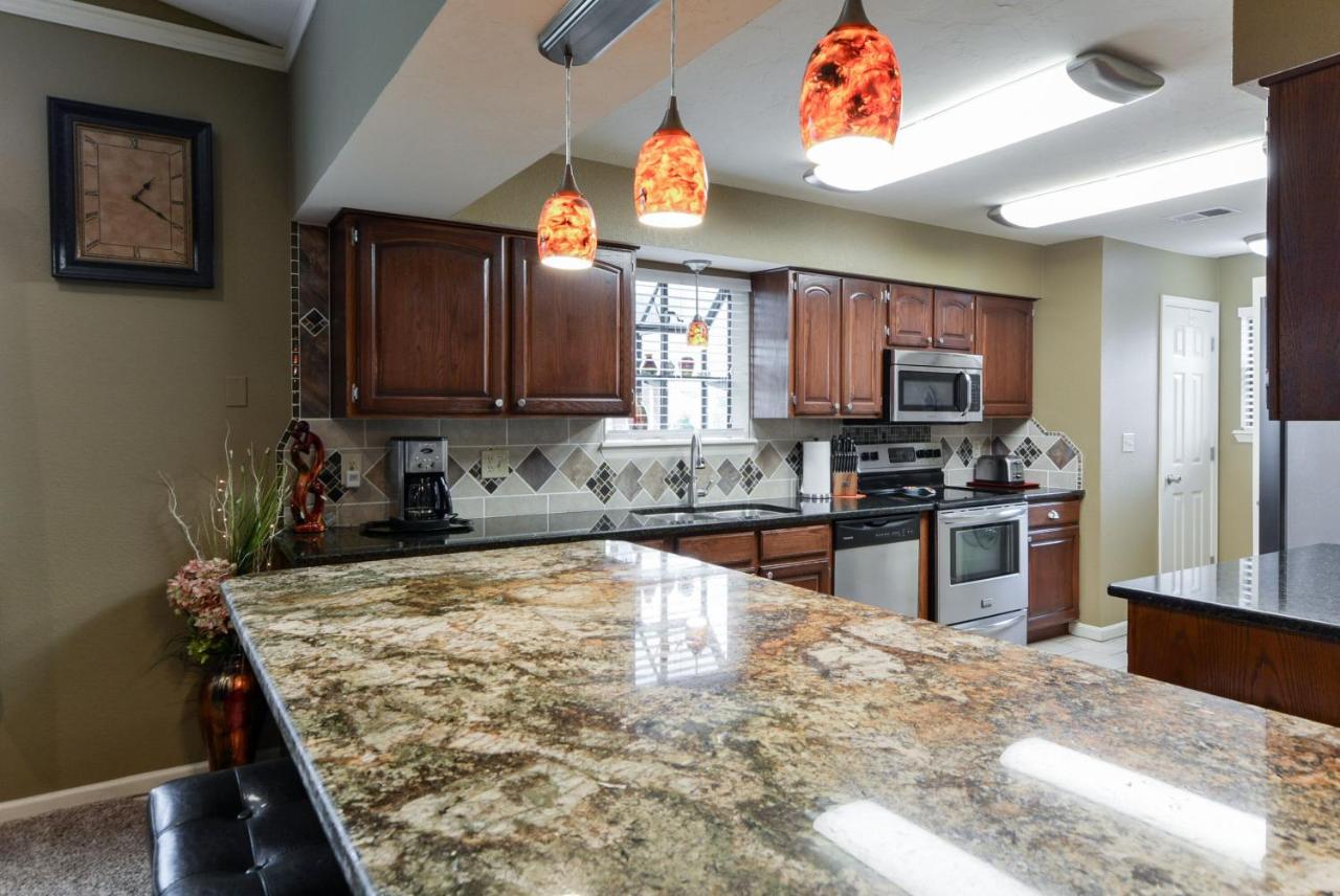 The Club Condos — photo 4
