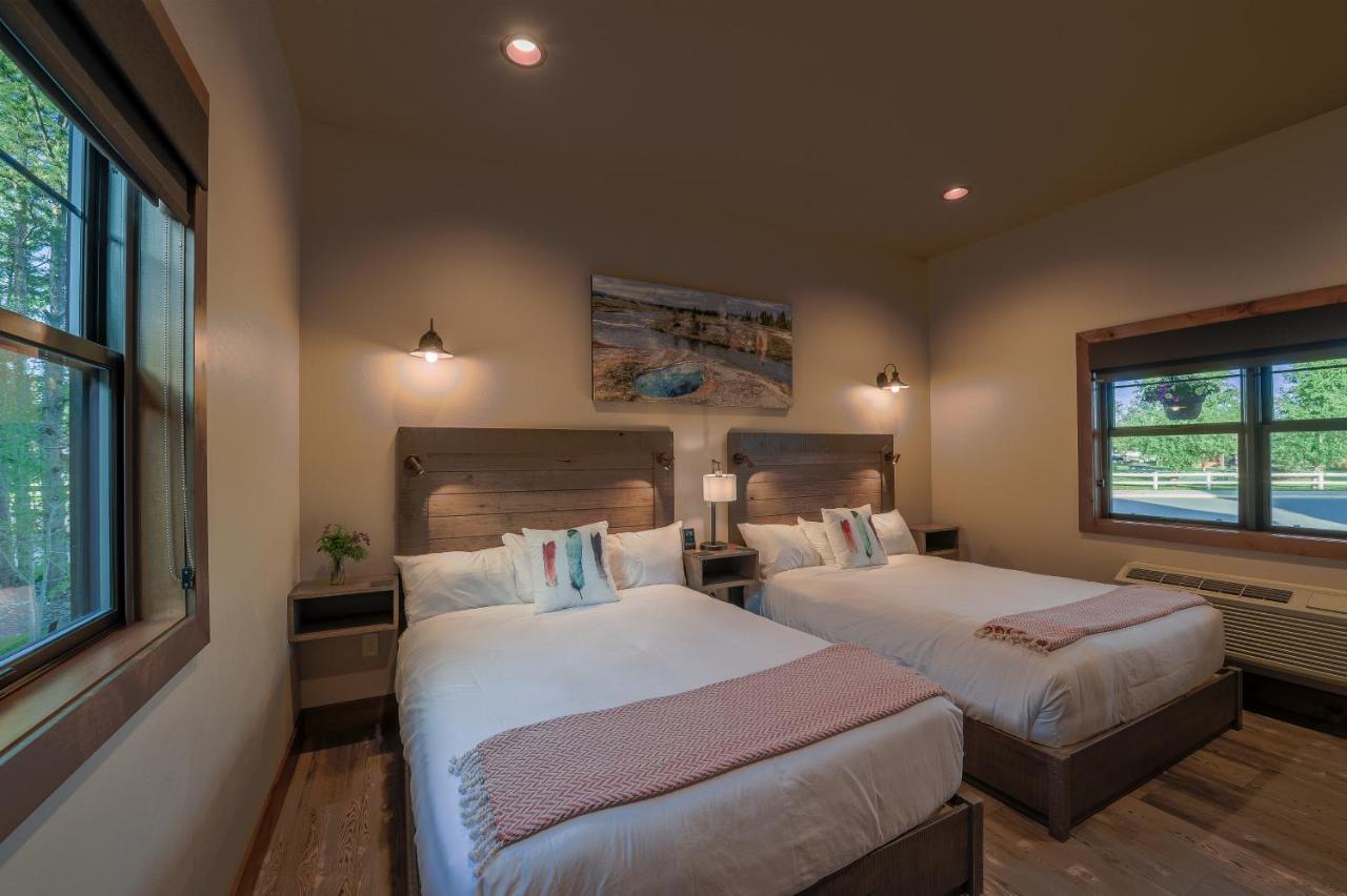 Golden Stone Inn — photo 17