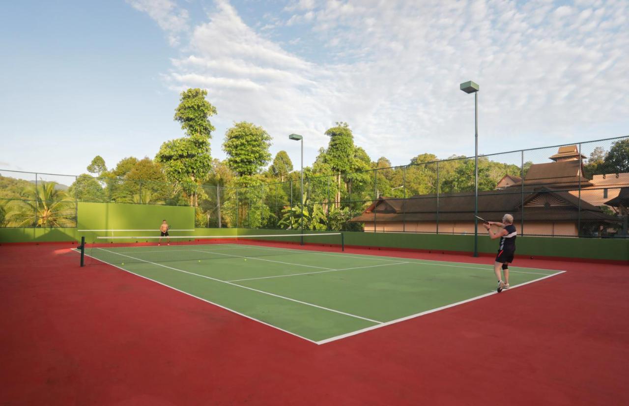 Tennis court: Khaolak Merlin Resort - SHA Extra Plus