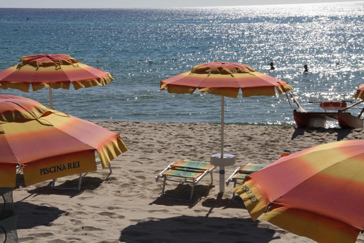 Beach: Villaggio Piscina Rei