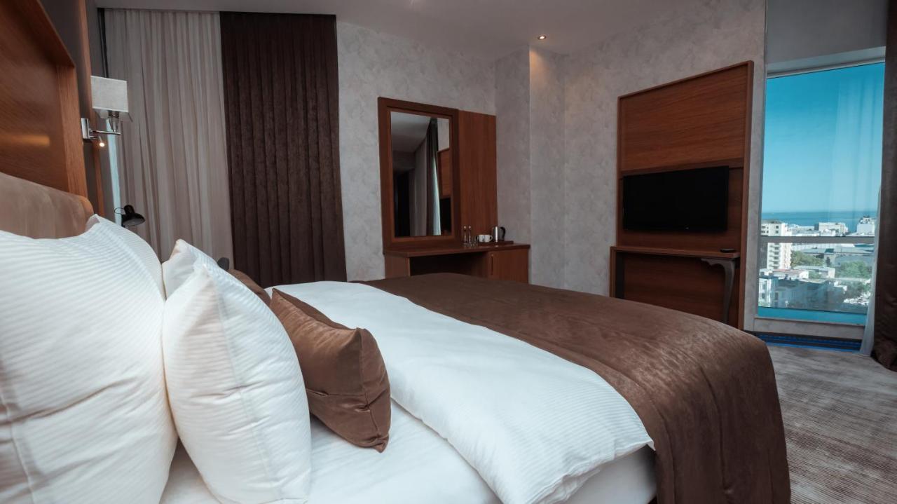 Midtown Hotel Baku photo