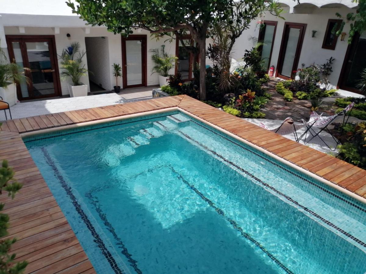 Heated swimming pool: Amaia Boutique Hotel