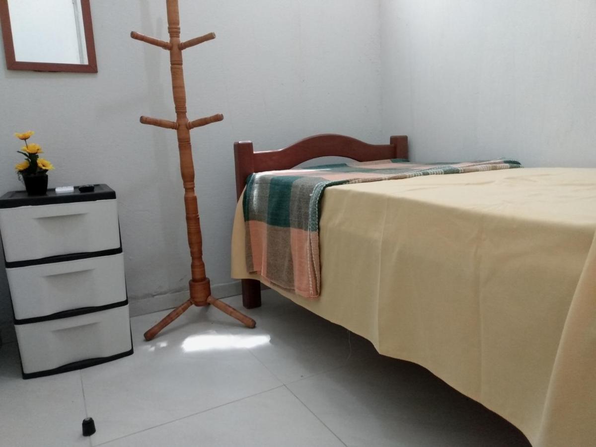 Cantinho Da Del — quarto