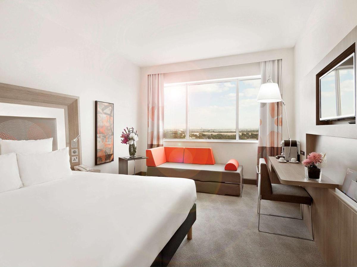 Novotel World Trade Centre Dubai photo