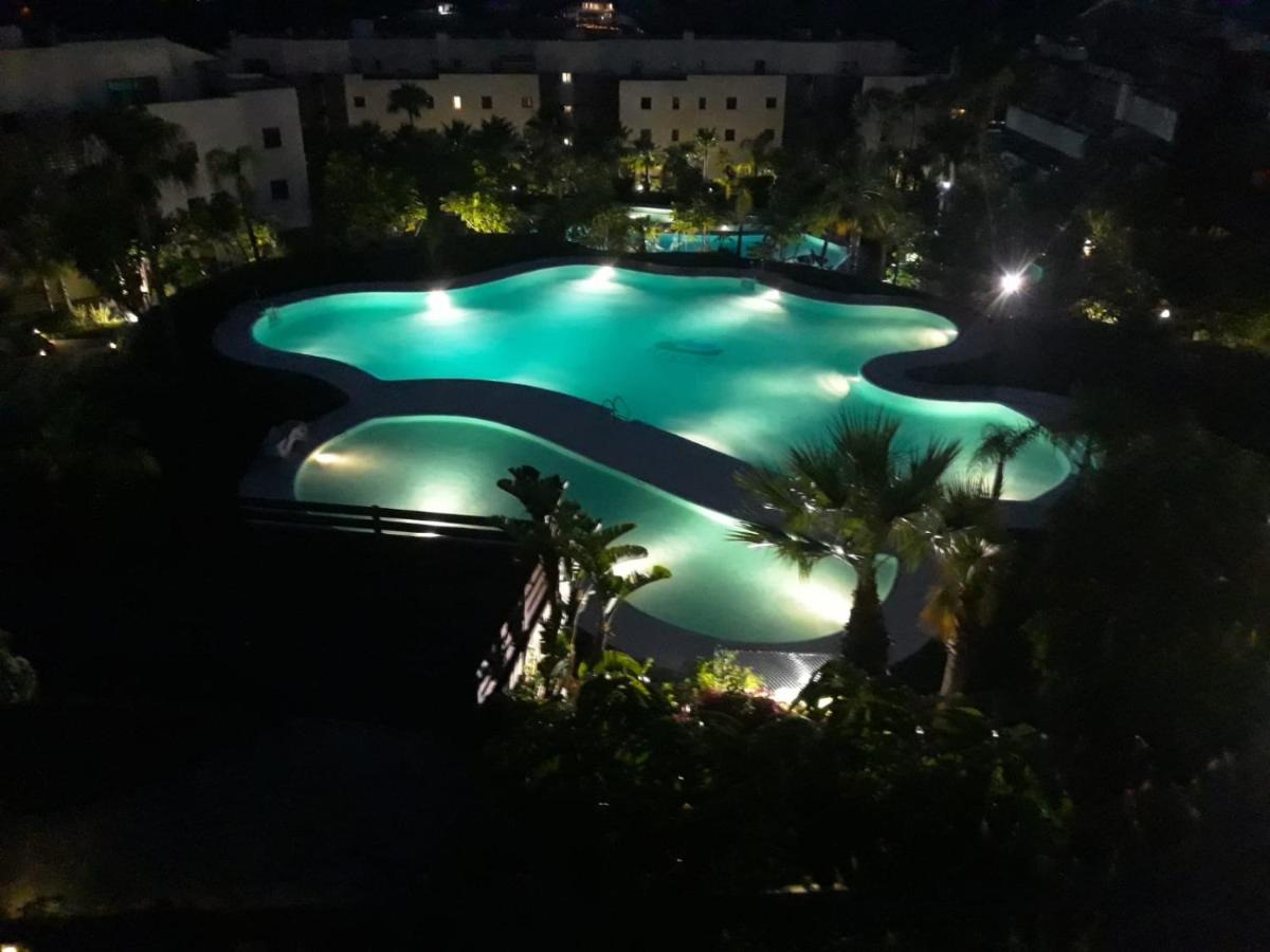 Luxury Two Bedroom Apartment in Los Flamingos, Hoyo 19 ...