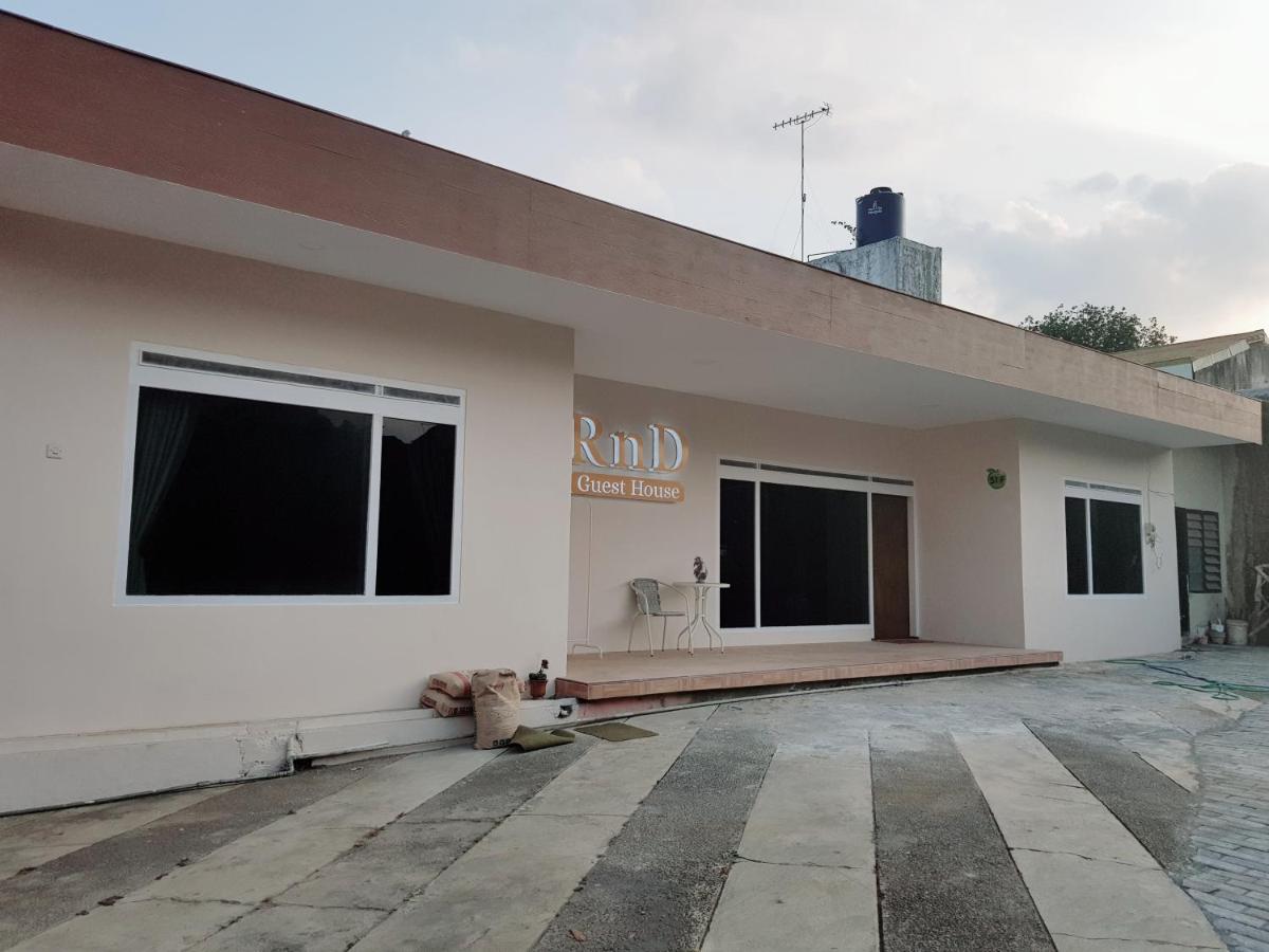 Rnd Guest House Endonezya Batu Booking Com