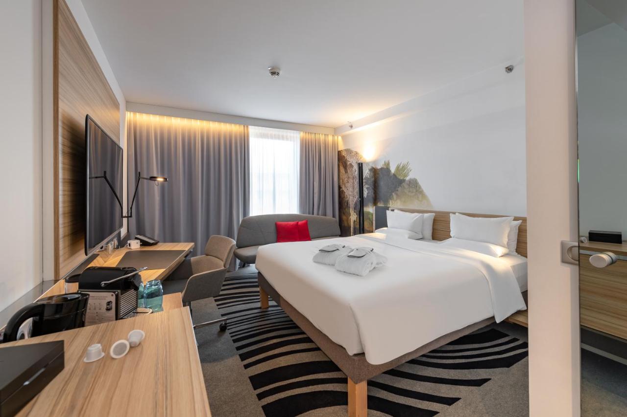 Novotel Wien Hauptbahnhof photo