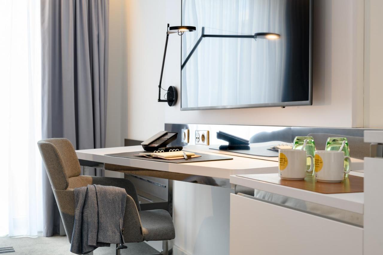 Novotel Wien Hauptbahnhof photo