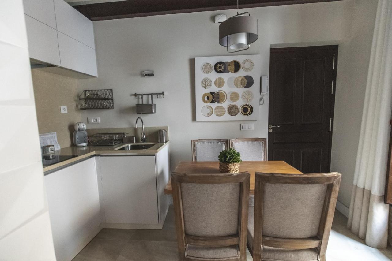 Sol y Luna de Triana, Sevilla – Updated na 2022 Prices