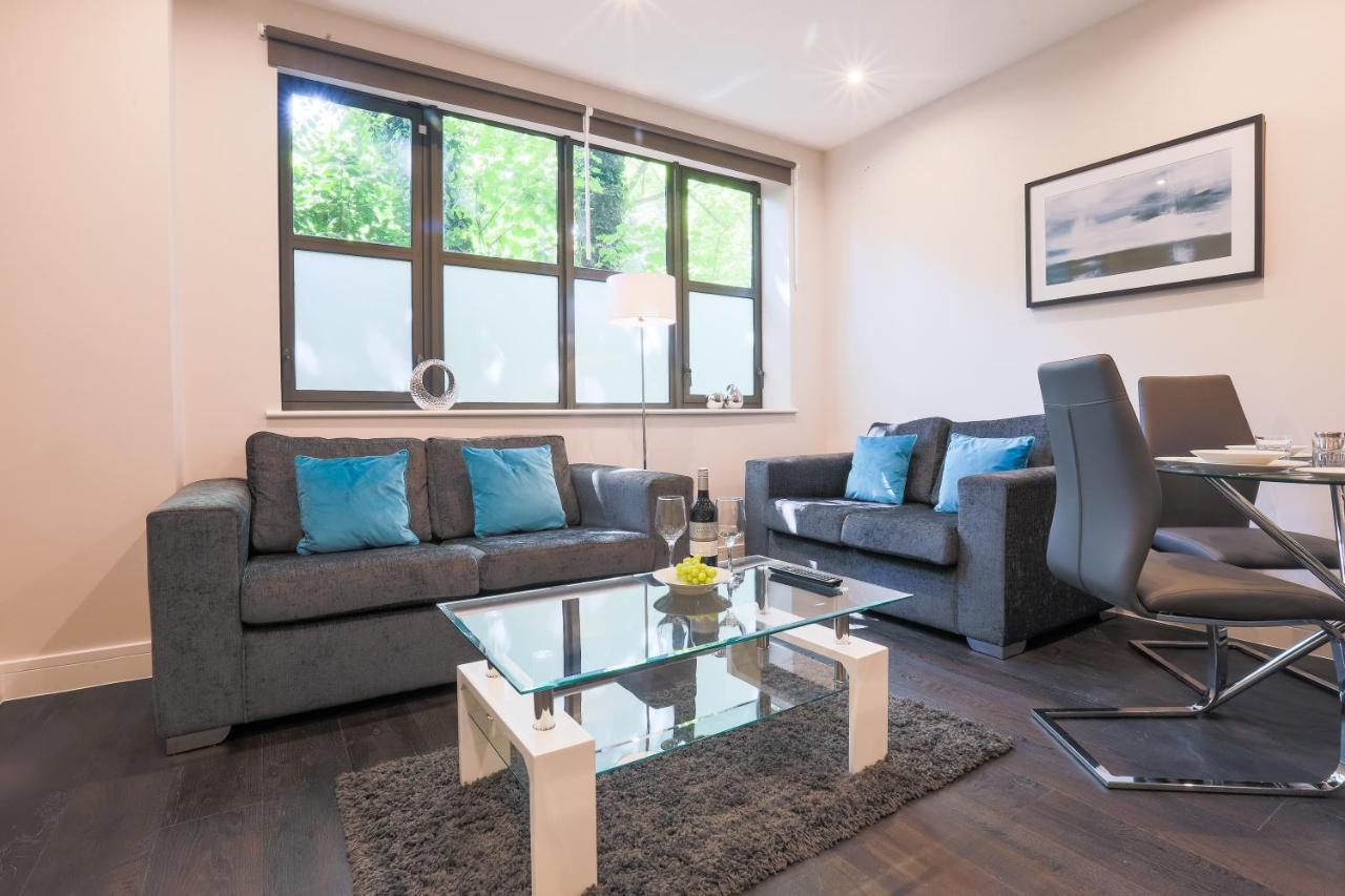 Watford Apartments Century House, Self Contained Units photo