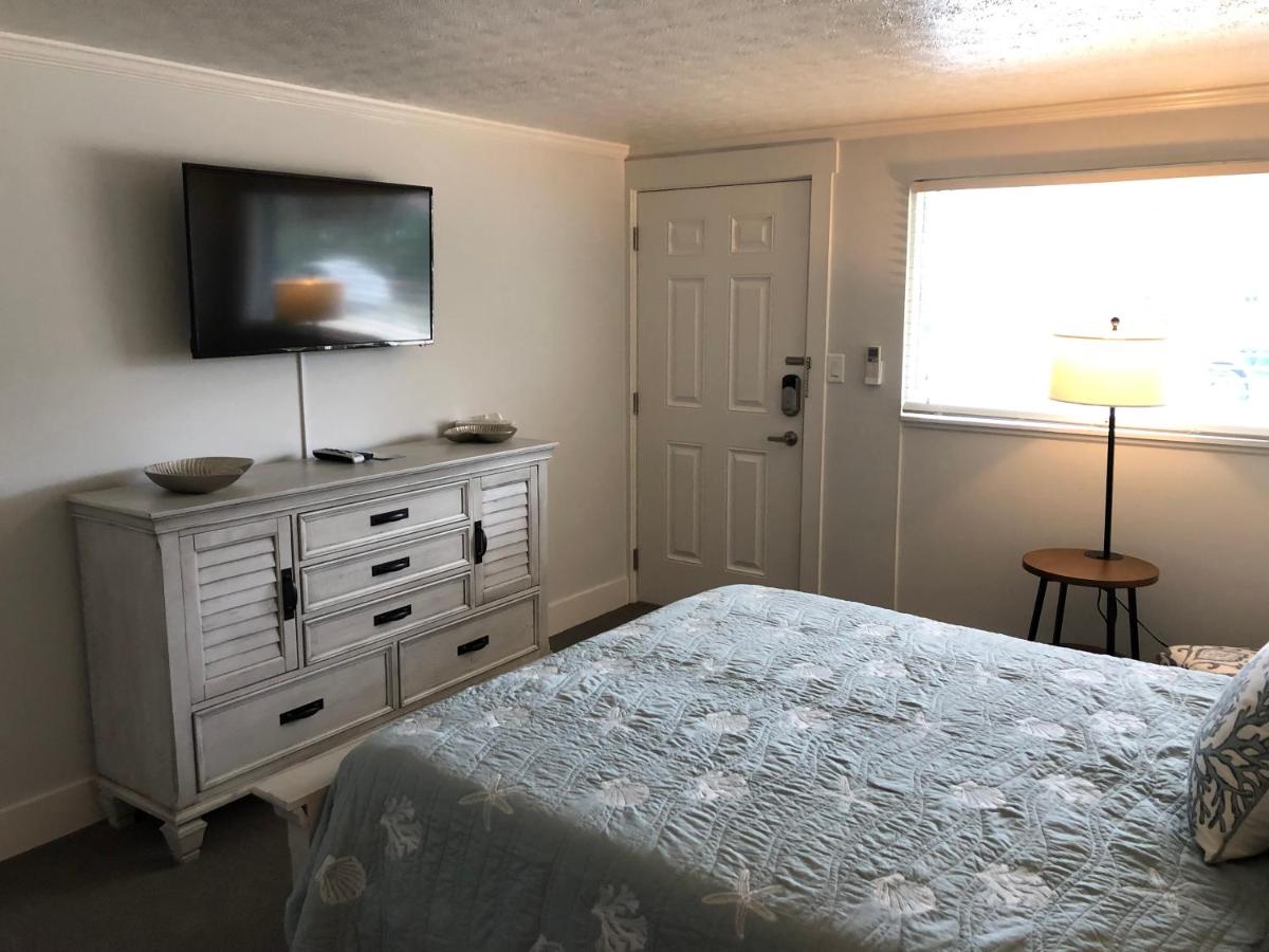 The Surf Beach Motel — photo 13
