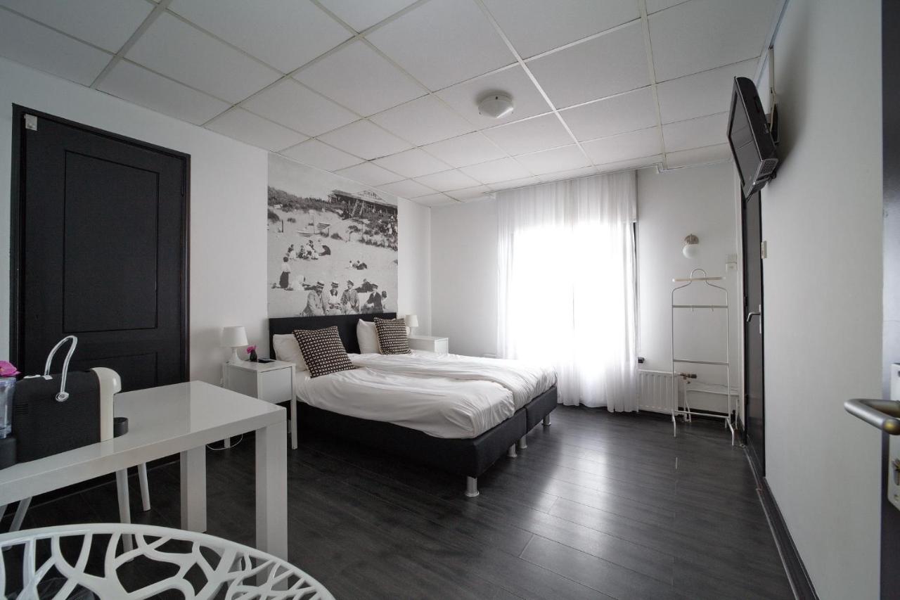 Hotel Zeespiegel photo