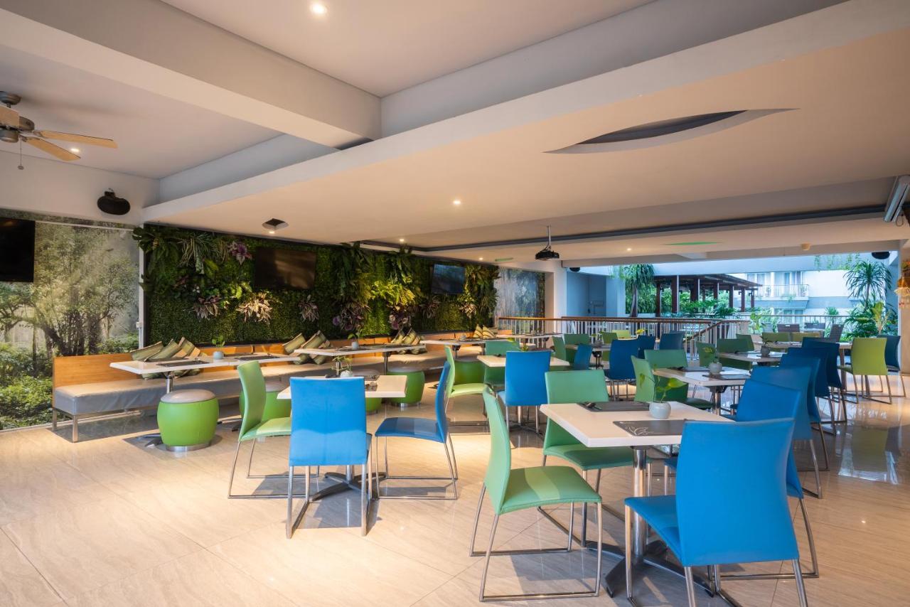 EDEN Hotel Kuta Bali - 5