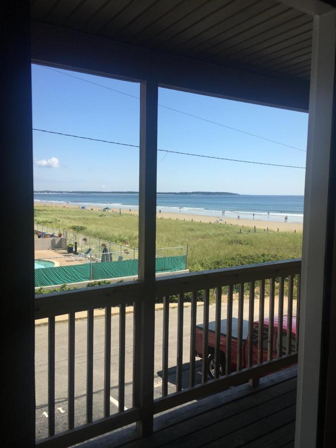 Skylark Beach Inn — photo 17