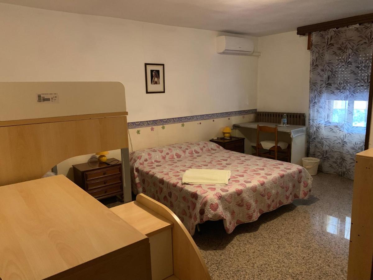 Camere Solidea photo