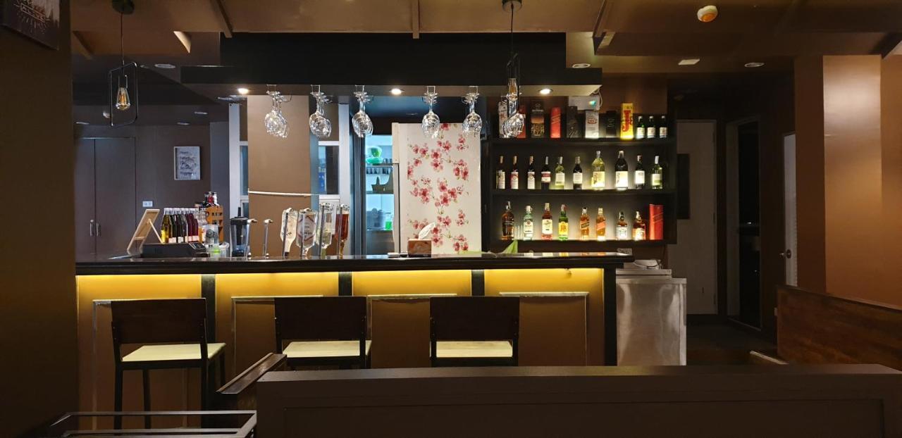 Vinary Hotel Sukhumvit - 4