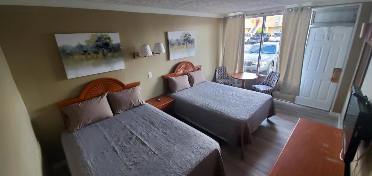 Relax Inn-Fort Pierce — photo 21