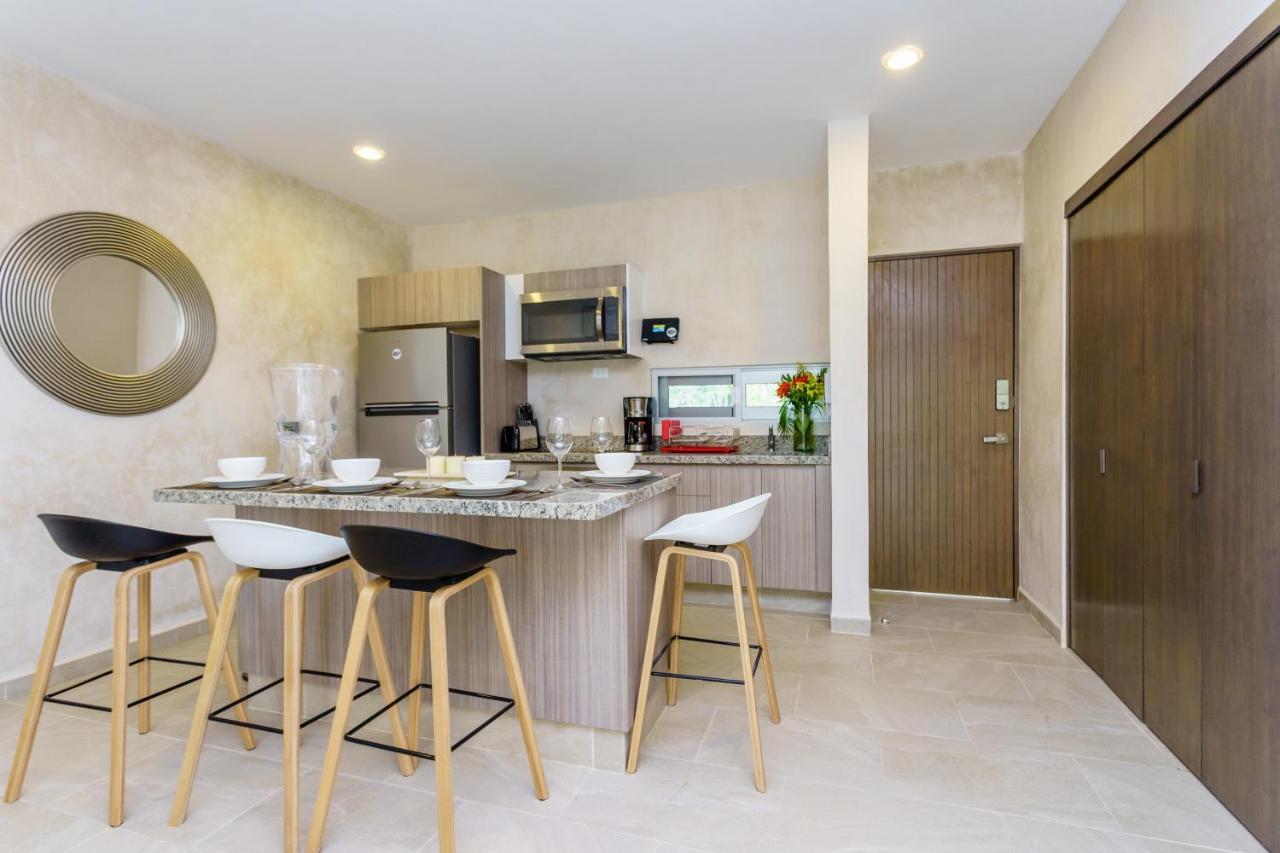 Charming Nature-Inspired Condos with Sultry Surroundings by Stella Rentals photo