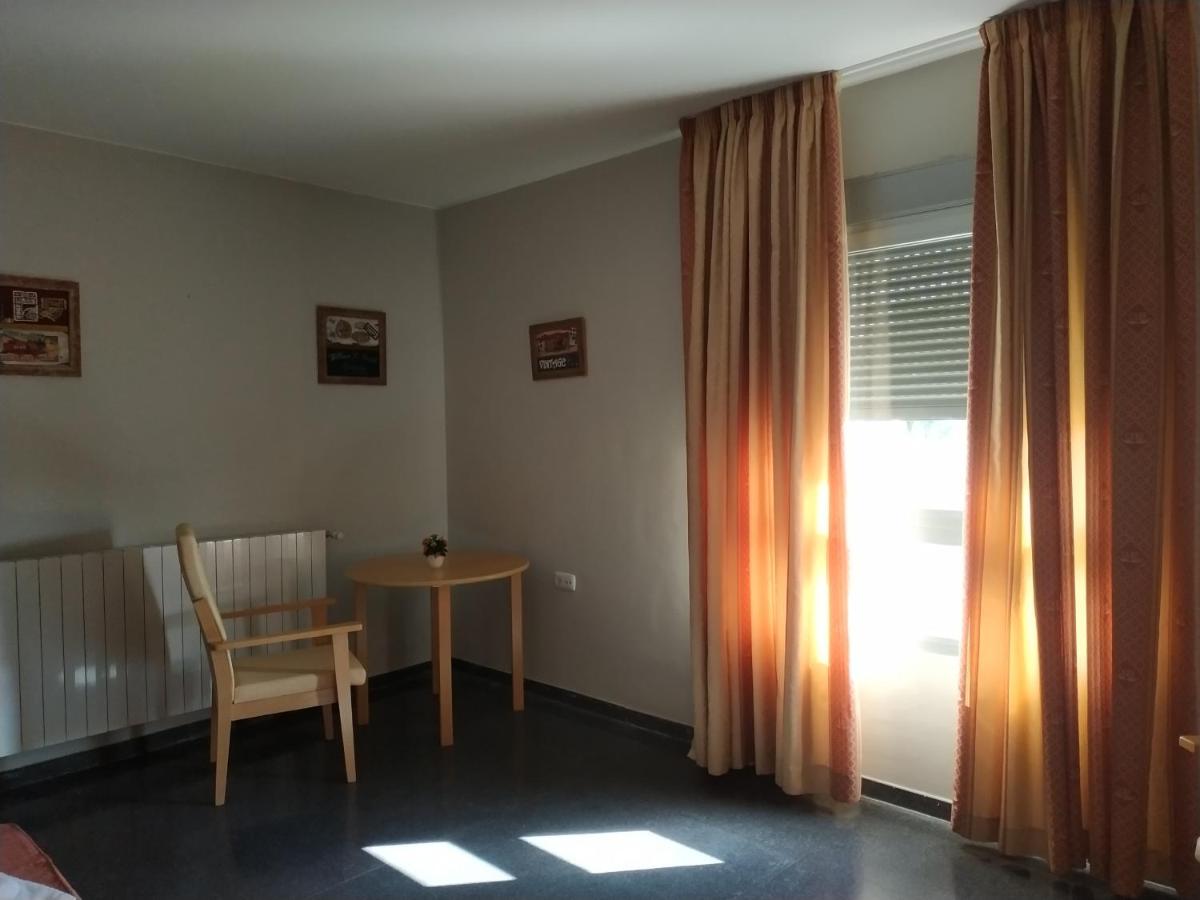 Hostal restaurante la concordia, Fuentes Claras – Updated ...