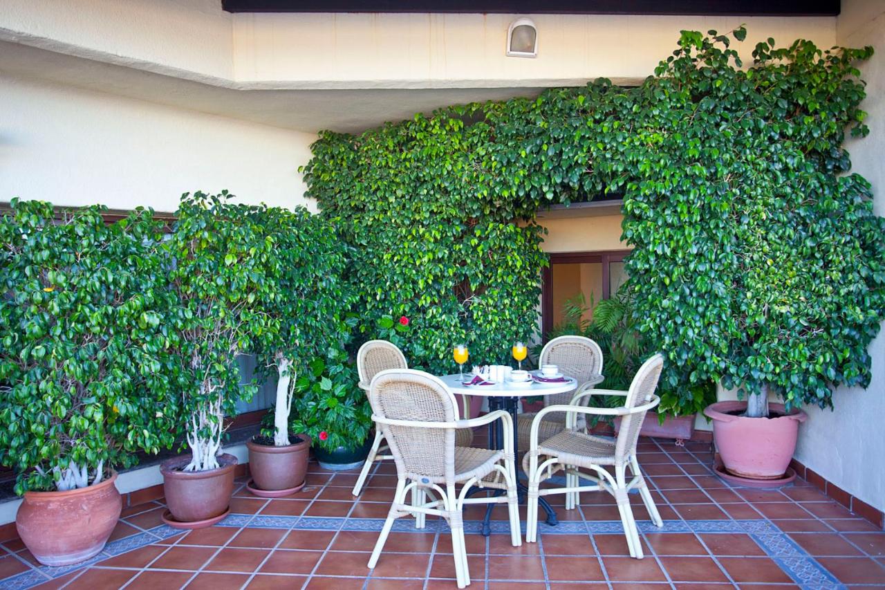 Hotel Apartamentos Princesa Playa, Marbella – Güncel 2022 ...