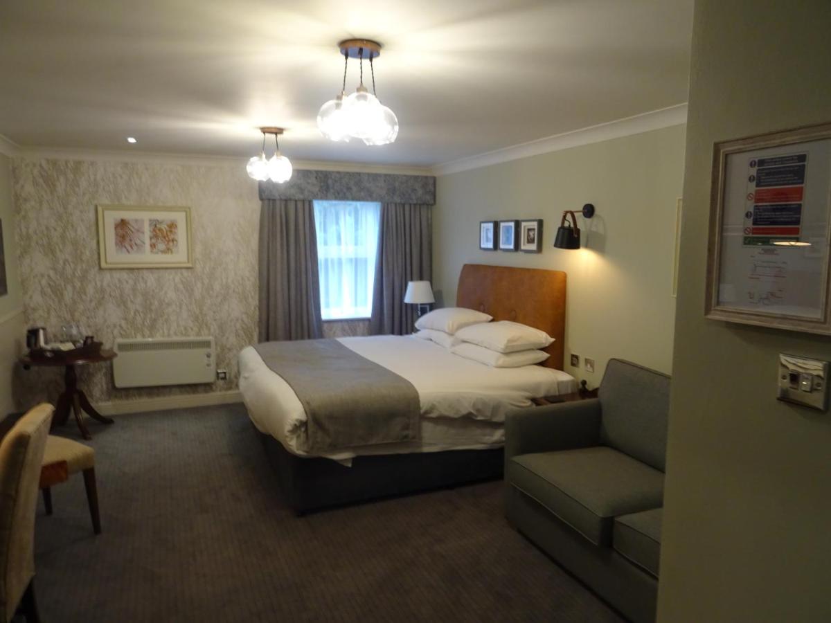 Standard Family Room