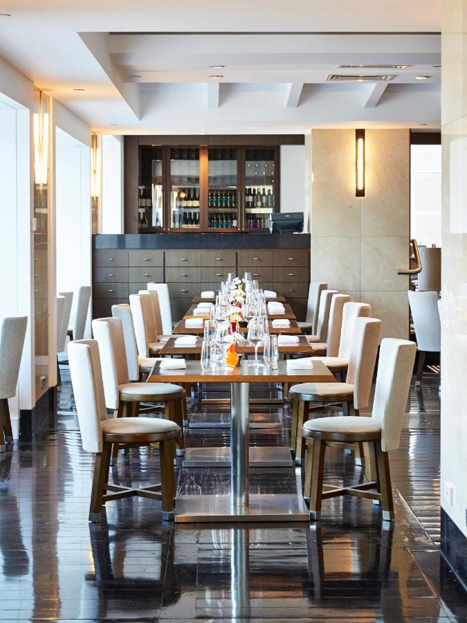 Swissotel Sydney photo