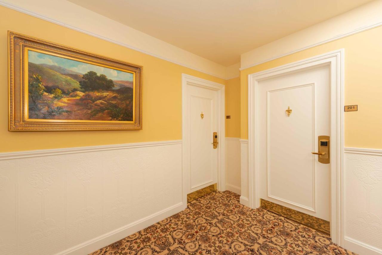 Stanyan Park Hotel — quarto