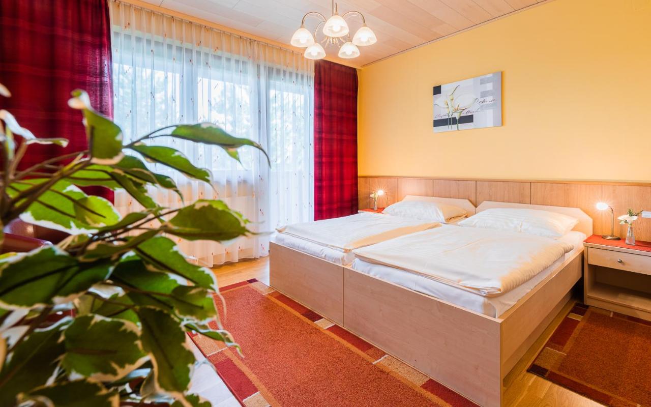 Hotel garni Steinfeld photo