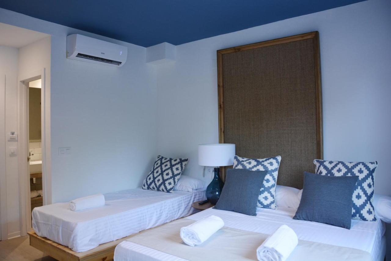 YOU & CO. Saler Beach Boutique, Valencia – Precios ...