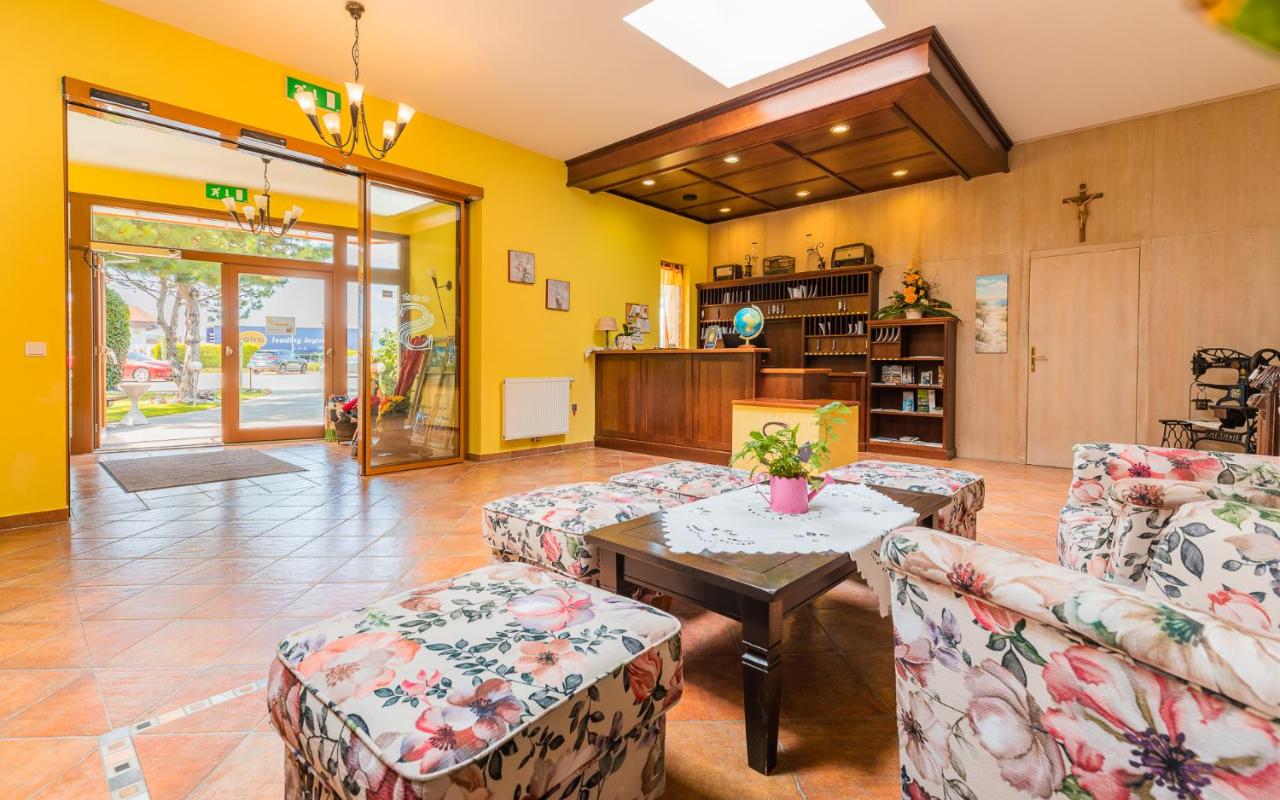 Hotel garni Steinfeld photo