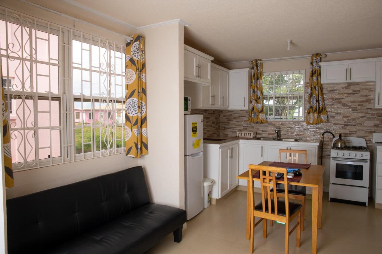 THE COTTAGE, SAINT DAVIDS - 2