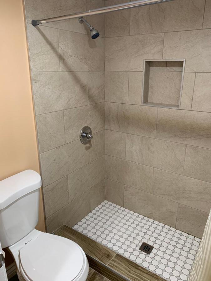 Budget Motel — photo 21