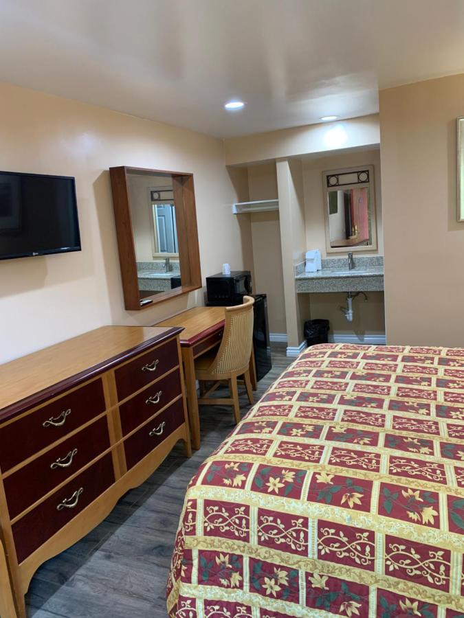 Budget Motel — photo 7