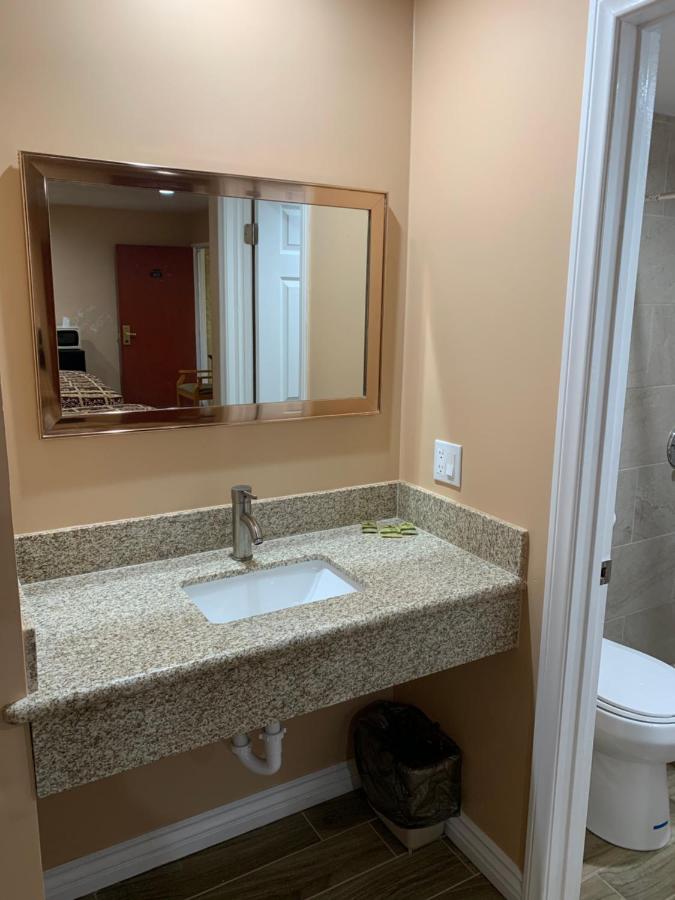 Budget Motel — photo 13