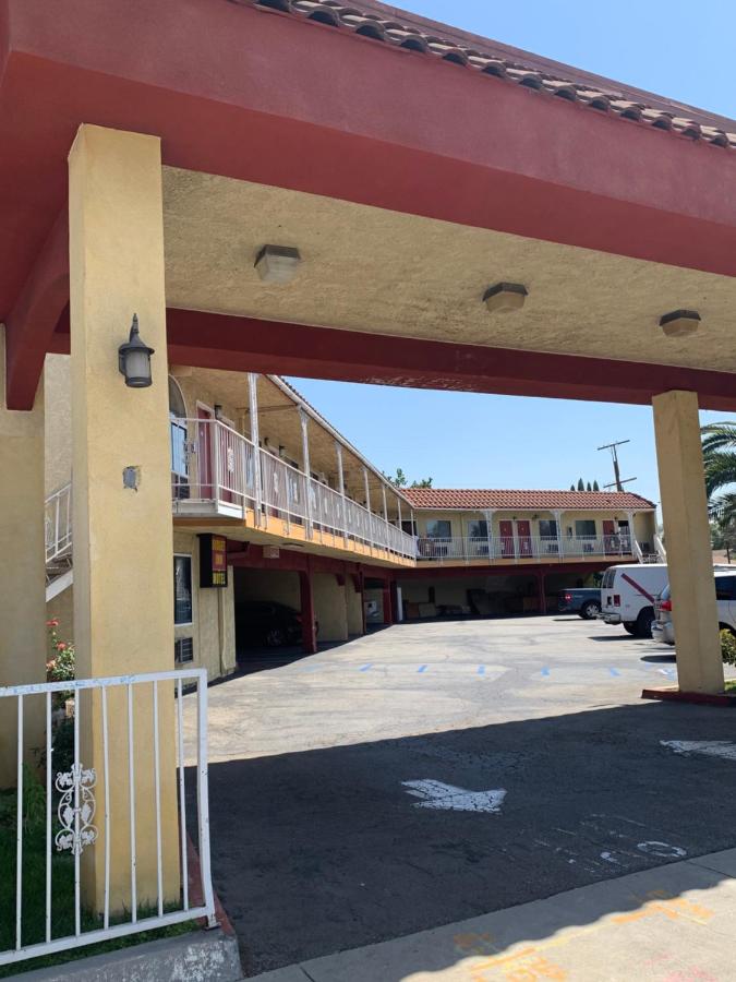 Budget Motel — photo 17