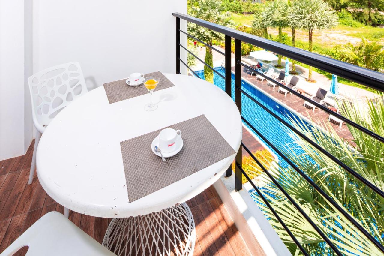 Sungthong Kamala Beach Resort - 4