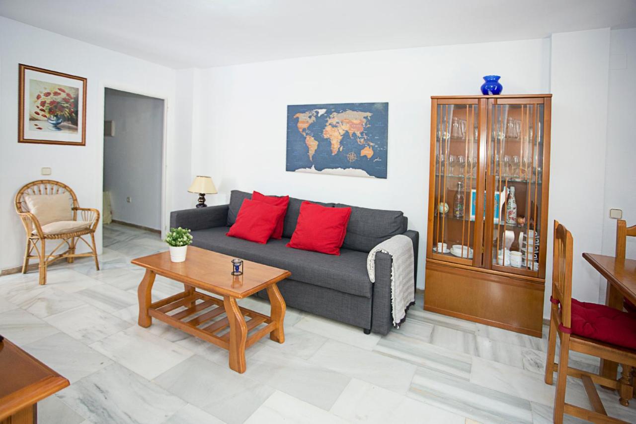 Apartment MONKÓ - EL PATIO DE LA BUGAMBILLA, Torremolinos ...