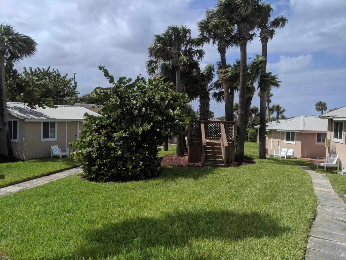 Shoreline Suites & Cabana Cottages – Beachfront — photo 10