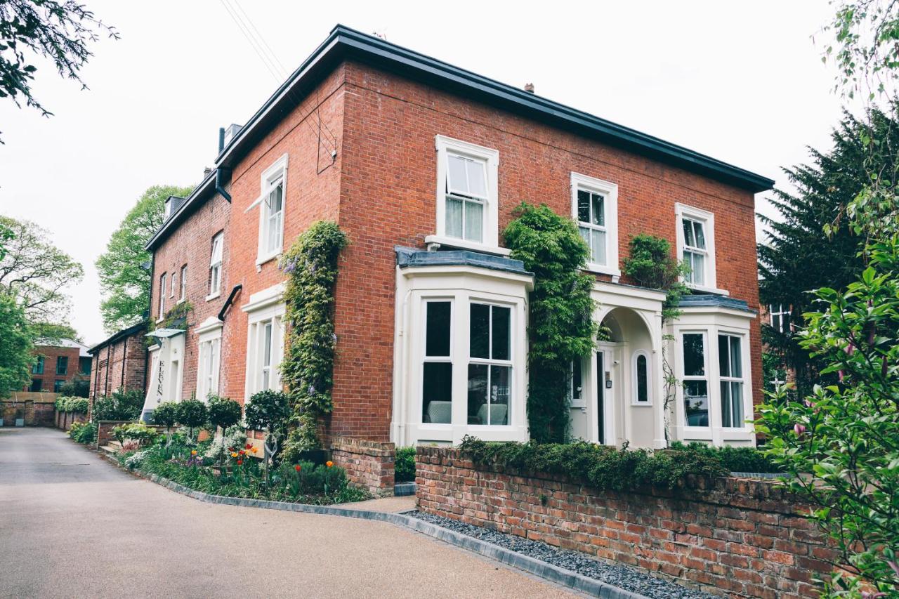 Eleven Didsbury Park - A Small Luxury Town House Hotel - Laterooms