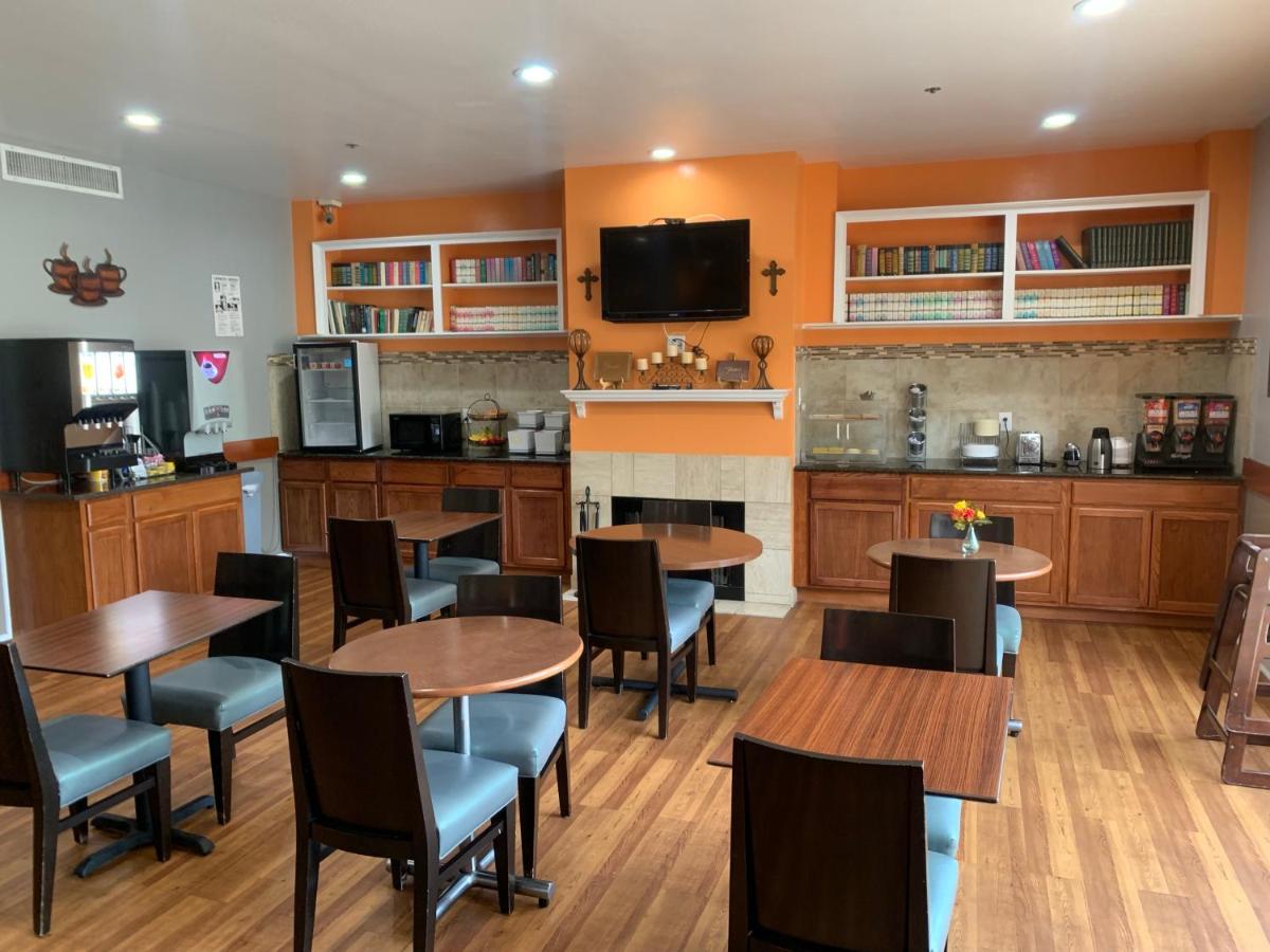 Guest House Inn Medical District near Texas Tech Univ — photo 4