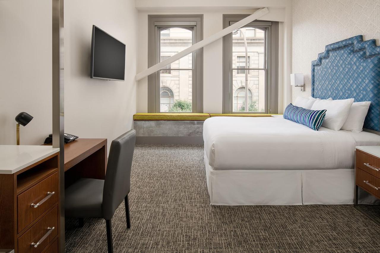 Harlow Hotel — photo 15