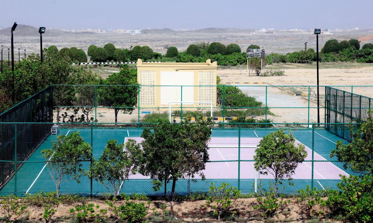 Tennis court: Wyndham Garden Salalah Mirbat