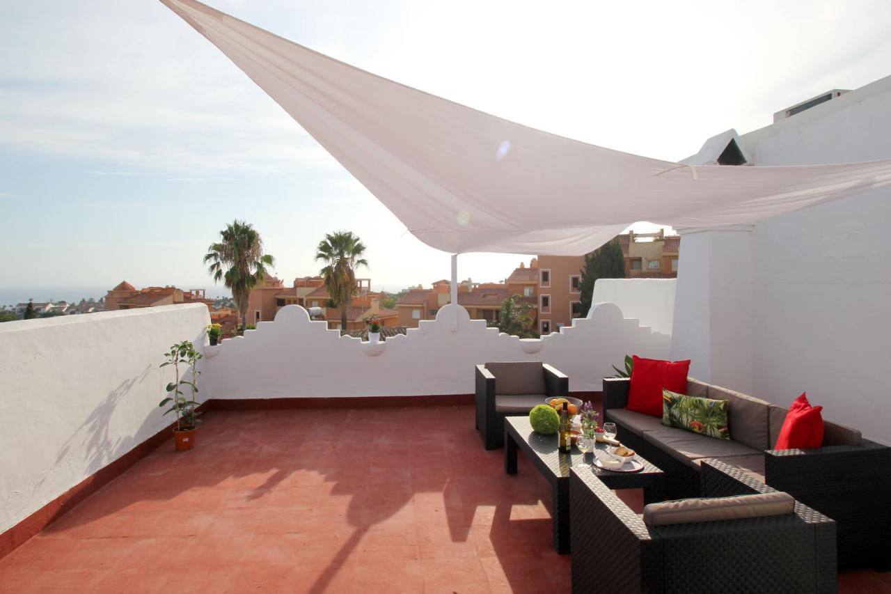 Rooftop Villa - chalet en Cabo Pino con vistas al mar ...