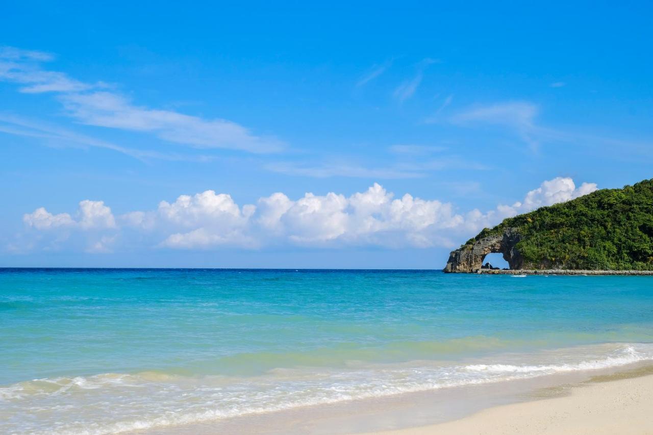 Beach: Belmont Hotel Boracay near Newcoast Beach