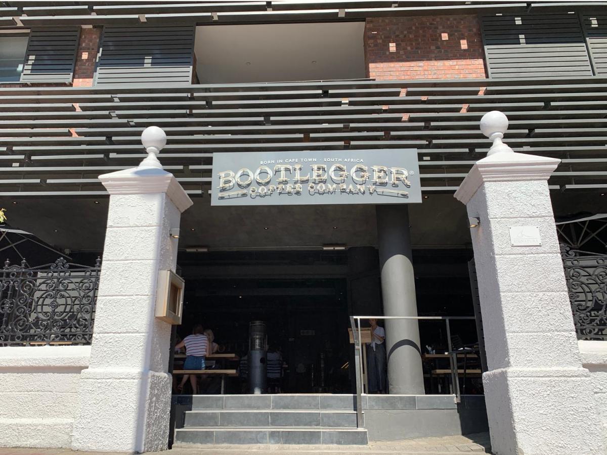 Warwick Apartments by Propr - 4