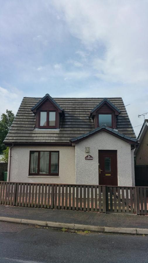 {{ hotelInfo.altText }}