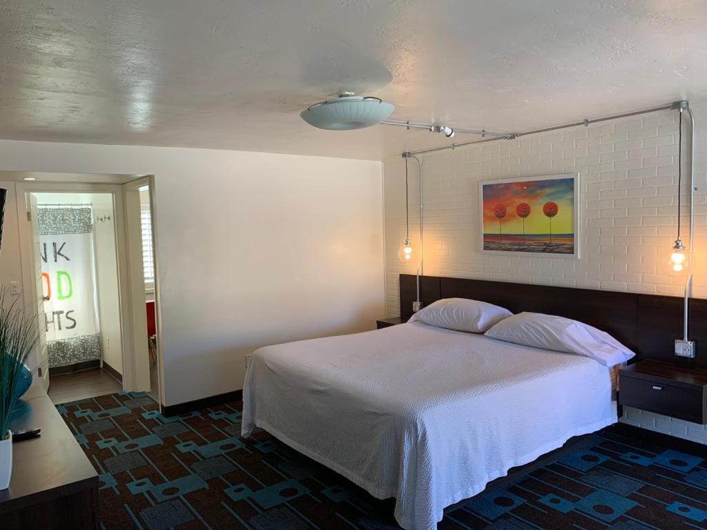 Sands Motel — photo 14