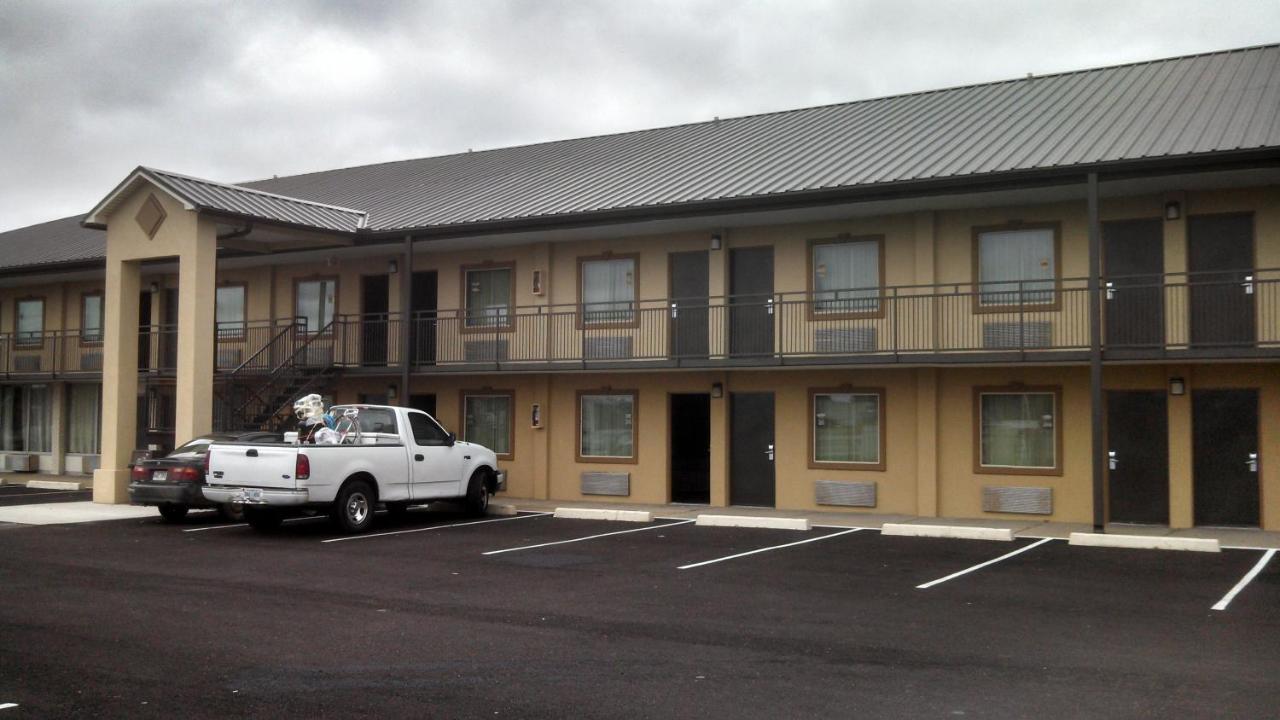 Relax Inn Memphis — photo 6