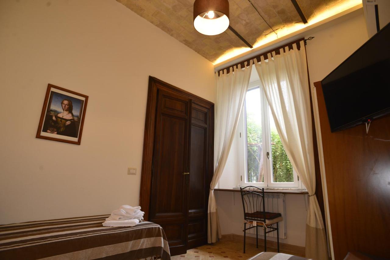 St. Petrus et Aurelia - 5